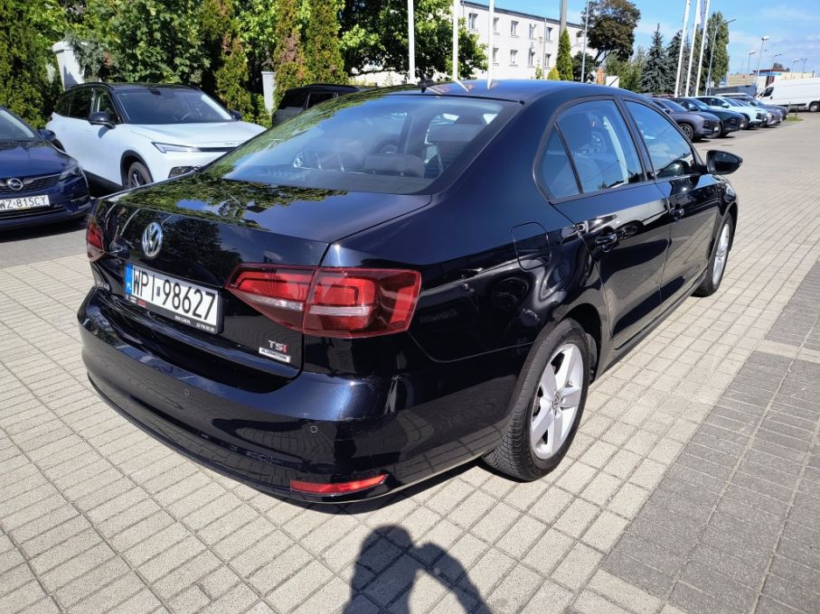 NOWA LOKALIZACJA VW Jetta 1.4 TSI 125KM SalonPL Niski Przebieg Gwarancja 6