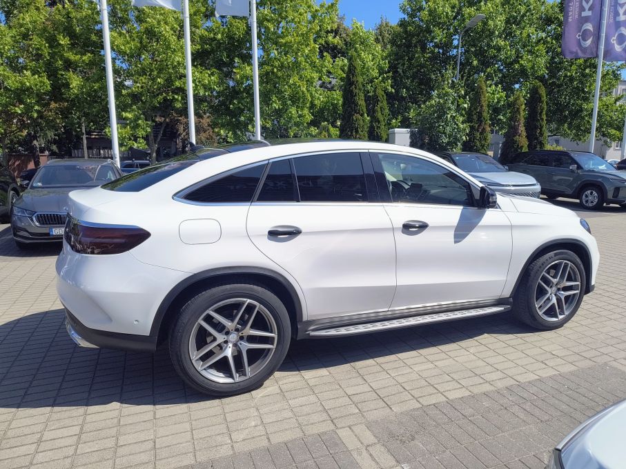 MERCEDES GLE 350D 4 MATIC SALON NISKI PRZEBIEG 7