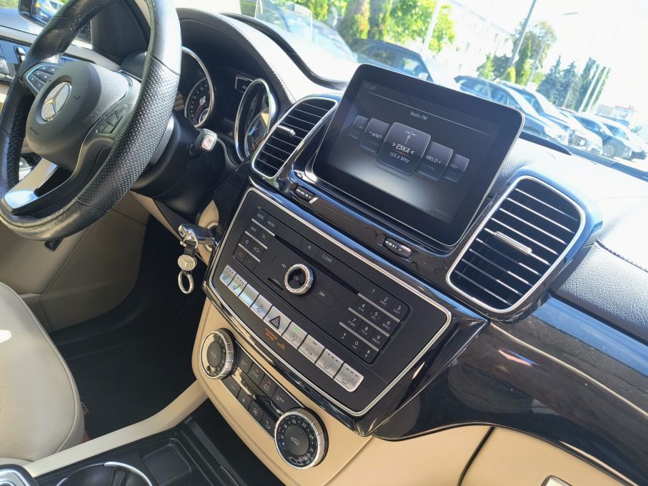 MERCEDES GLE 350D 4 MATIC SALON NISKI PRZEBIEG 16