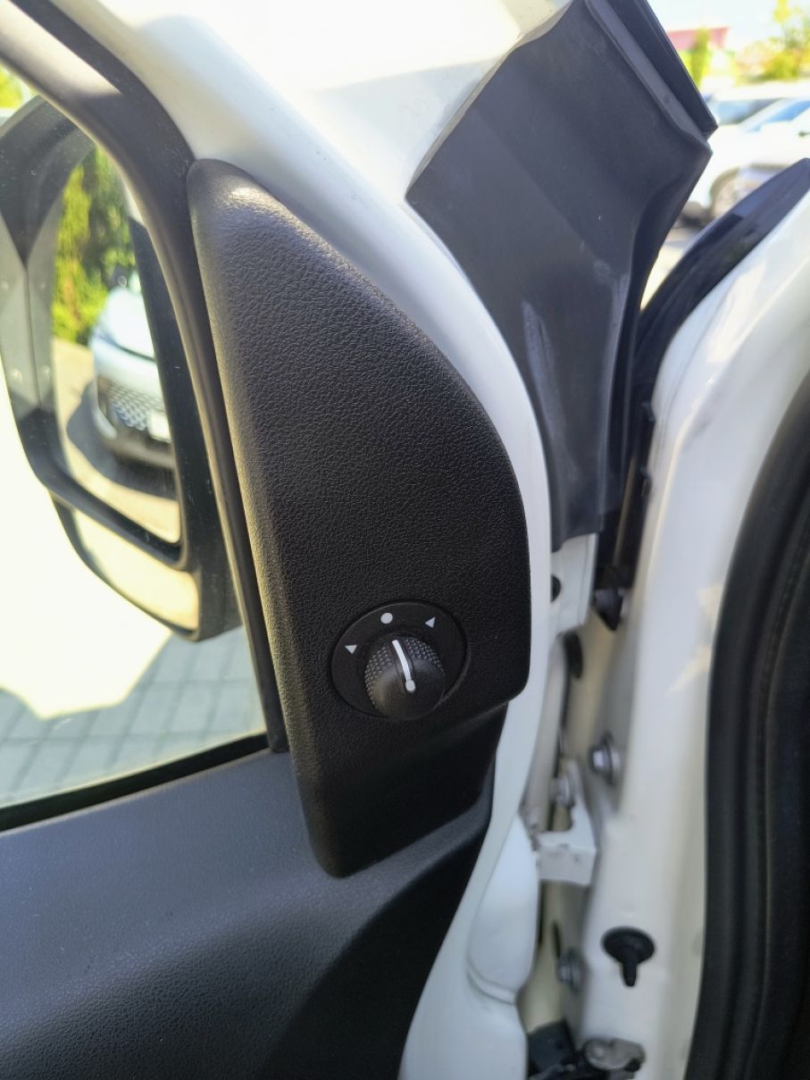 FIAT DOBLO 1,4 BENZYNA 95 KM  24