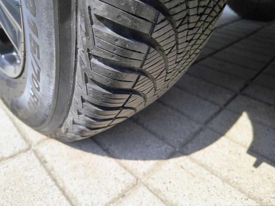 Hyundai IX35 1,6 16V 135KM  12