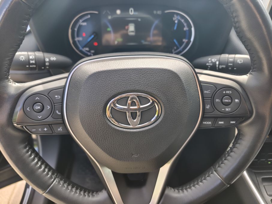 TOYOTA RAV 4  BLACK EDITION BY JBL 2.5 HYBRID AWD 20