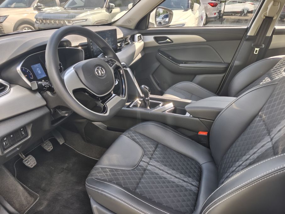 NOWA LOKALIZACJA BAIC Beijing 3 Luxury 1.5 136KM MT6 Jak Nowy Gwarancja 11