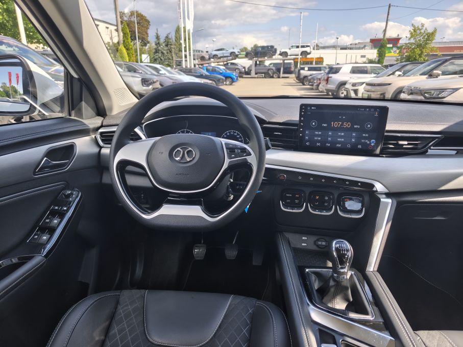 NOWA LOKALIZACJA BAIC Beijing 3 Luxury 1.5 136KM MT6 Jak Nowy Gwarancja 13