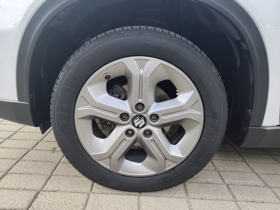 SUZUKI VIATAR 1,6 16V 120 KM 4X4 PREMIUM 9