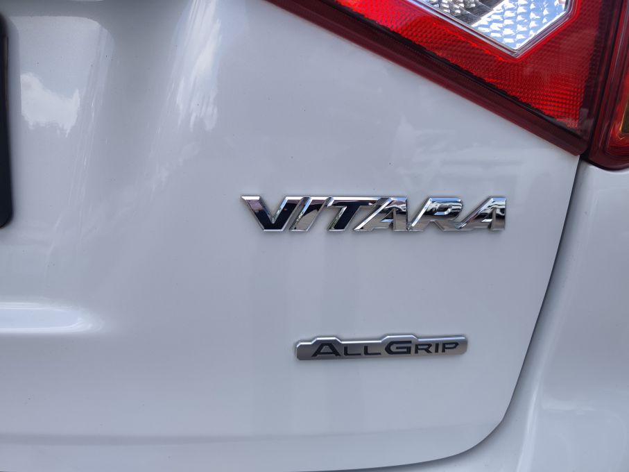 SUZUKI VIATAR 1,6 16V 120 KM 4X4 PREMIUM 10