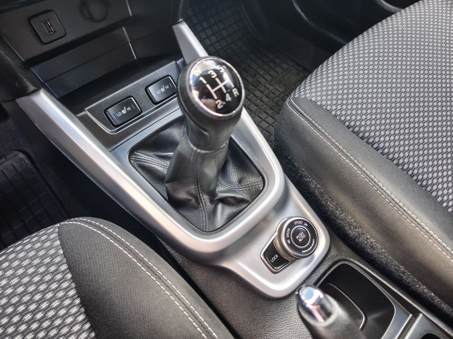 SUZUKI VIATAR 1,6 16V 120 KM 4X4 PREMIUM 21