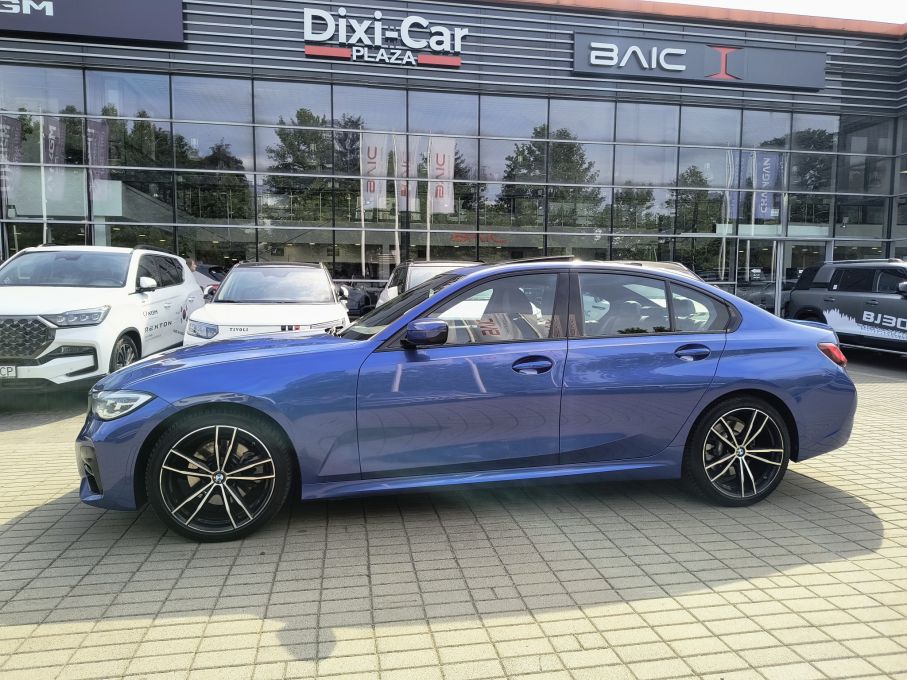 NOWA LOKALIZACJA Bmw 330i x drive 255KM M pakiet Piekny kolor 3