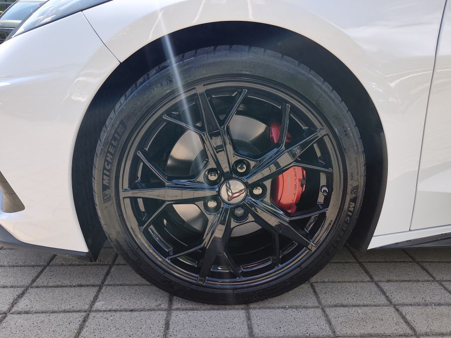 NOWA LOKALIZACJA Chevrolet Corvette Stingray LT2 Cabrio 6.2 V8 483KM 10