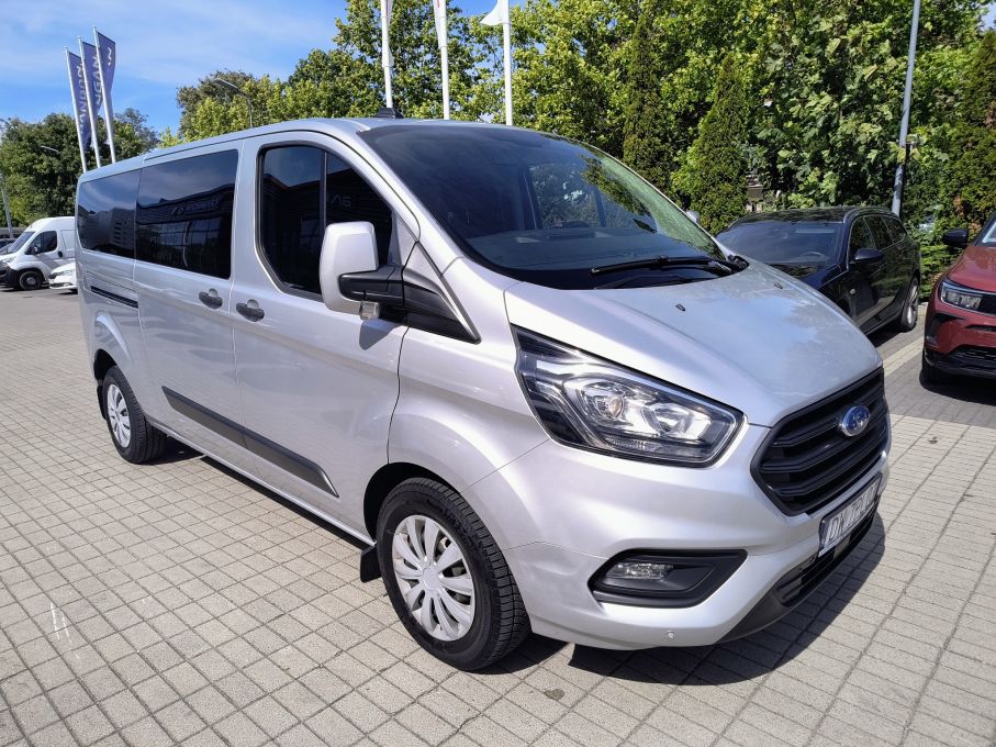 FORD TRANSIT CUSTOM KOMBI 9 OSÓB 8