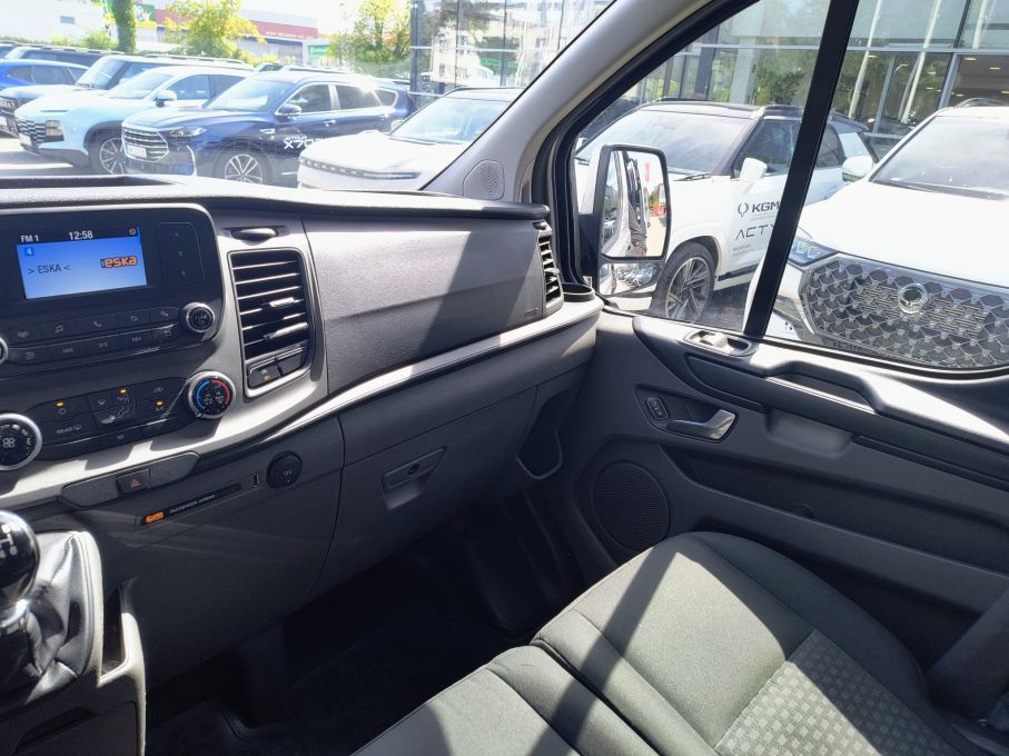 FORD TRANSIT CUSTOM KOMBI 9 OSÓB 25