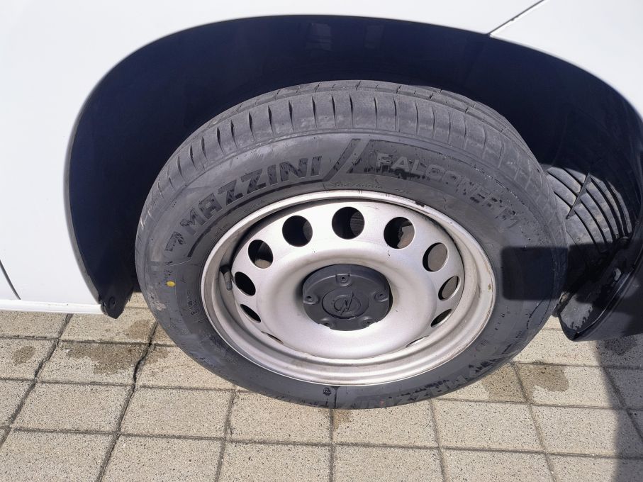 NOWA LOKALIZACJA Opel Combo 1.5cdti XL 2xdrzwi Niski Przebieg  Vat23% 10