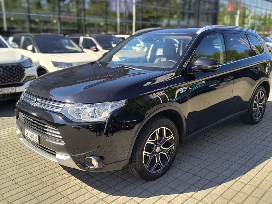 MITSUBISHI OUTLANDER 2.0 PHEV