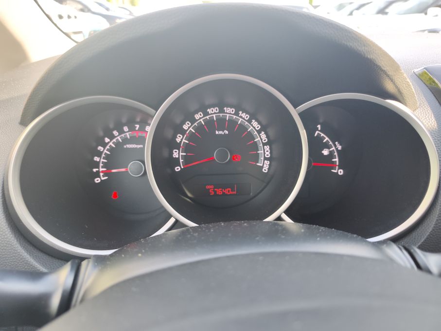 NOWA LOKALIZACJA Kia Venga Business Line  1.6 125KM  Navi Kamera Salon PL  17