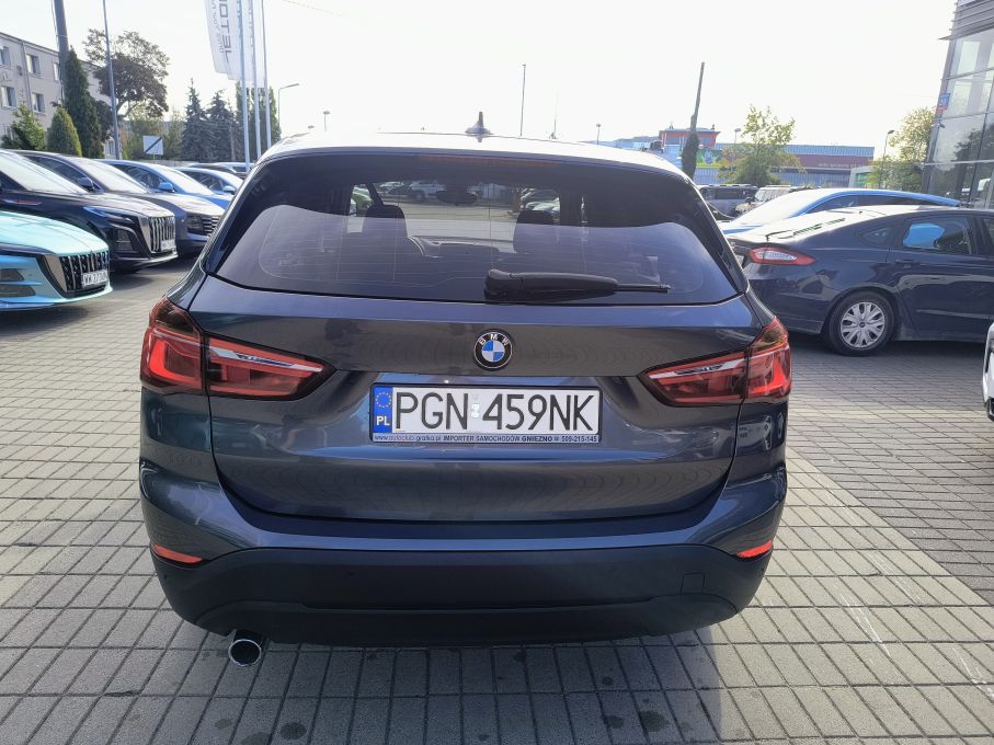 NOWA LOKALIZACJA BMW X1 2.0D Bezwypadkowa Serwis BMW Navi Gwarancja 5