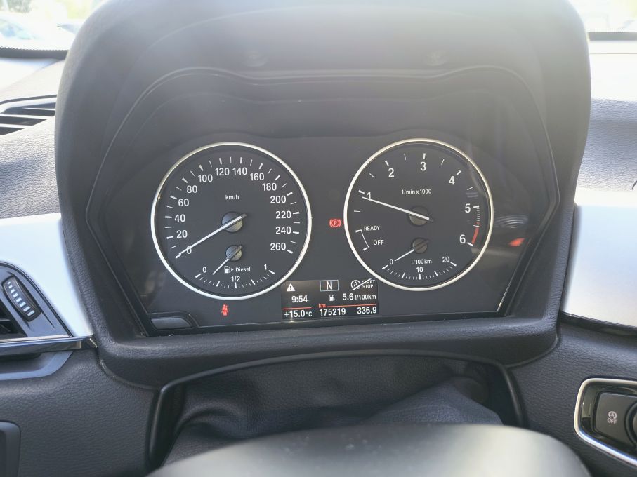 NOWA LOKALIZACJA BMW X1 2.0D Bezwypadkowa Serwis BMW Navi Gwarancja 23
