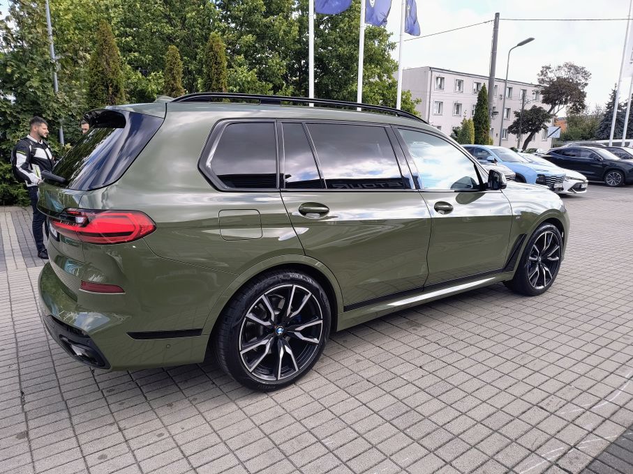 BMW X7 xDrive40d mHEV Salon PL Induvidual rejestracja 2022 Serwis ASO Gwarancja VAT23% 7