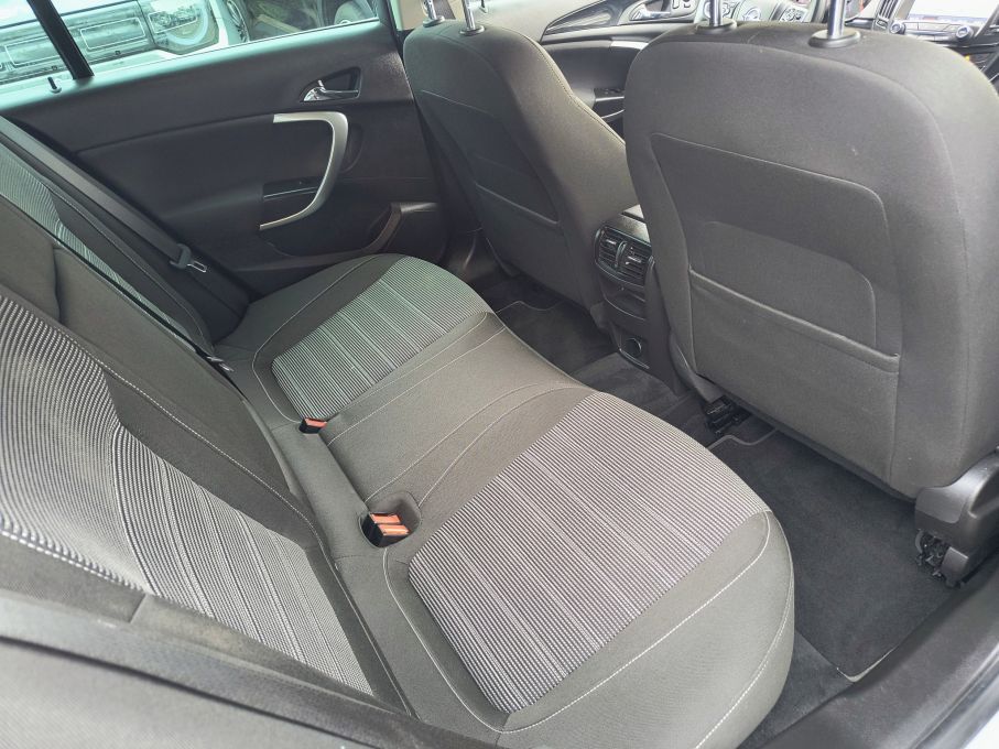 NOWA LOKALIZACJA Opel Insignia 1.6 T 170KM Automat Serwis Niski Przebieg 19
