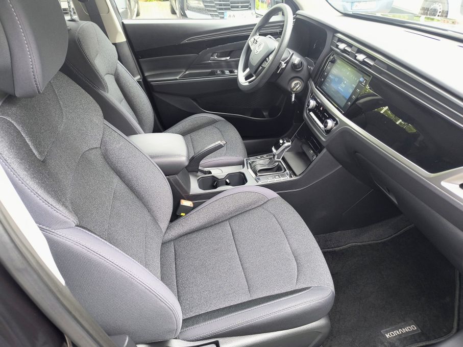 NOWA LOKALIZACJA SsangYong KGM Korando Automat Jak Nowy 14