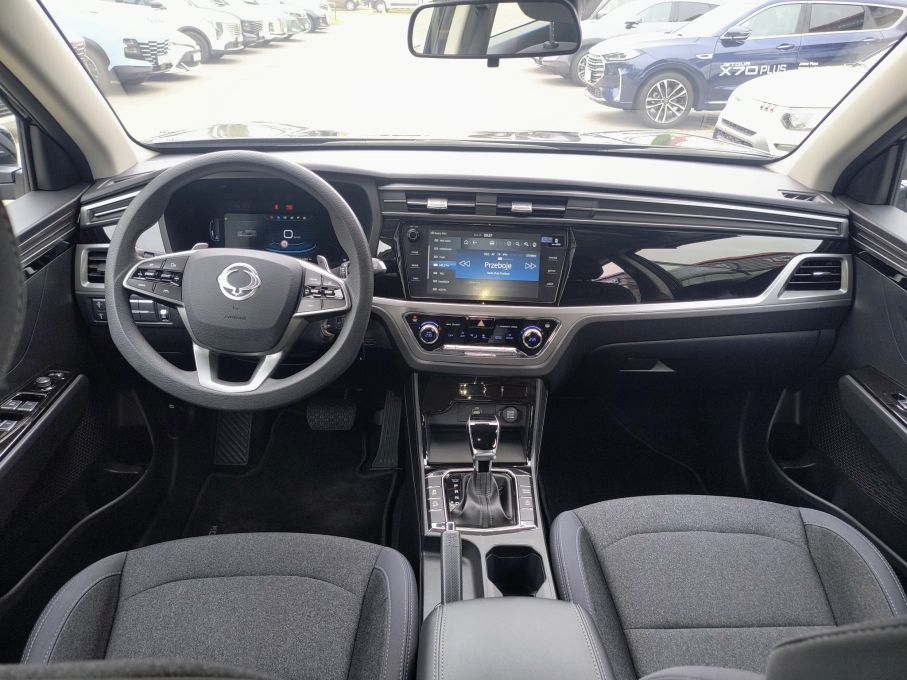 NOWA LOKALIZACJA SsangYong KGM Korando Automat Jak Nowy 19