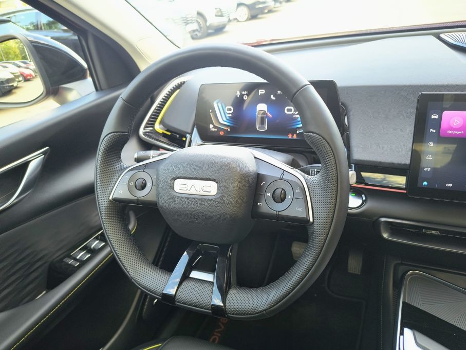 Beijing BAIC 5 1.5T 177KM LUXURY Automat   salon PL, Vat23% 17