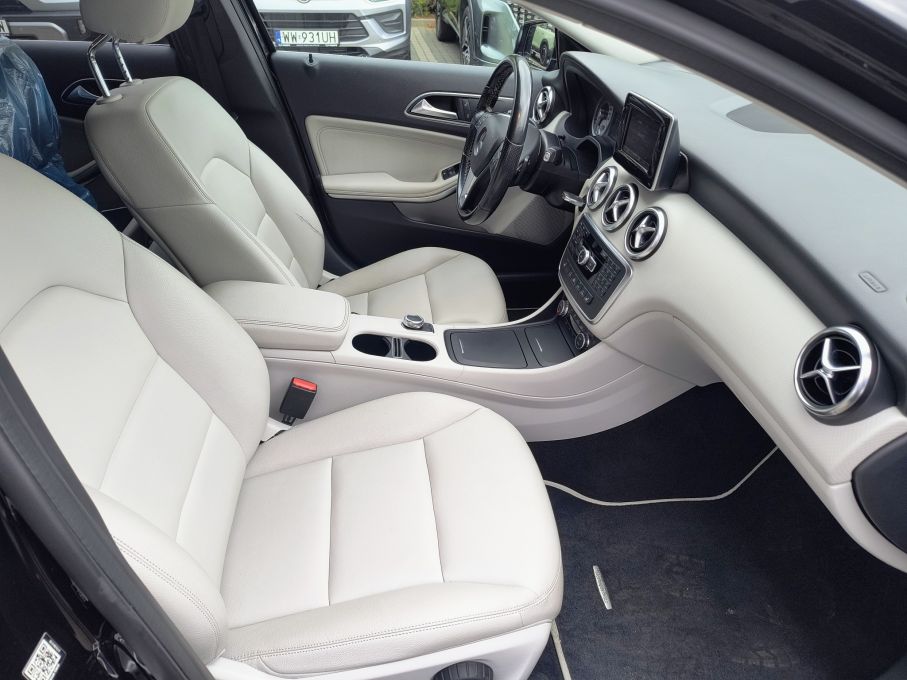NOWA LOKALIZACJA Mercedes A180 1.5D Urban Salon PL Skóra Automat navi kamera 14