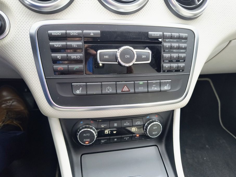NOWA LOKALIZACJA Mercedes A180 1.5D Urban Salon PL Skóra Automat navi kamera 23