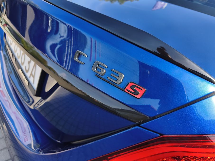 NOWA LOKALIZACJA Mercedes C63S 510KM Seden Piekny kolor Zamiana 13