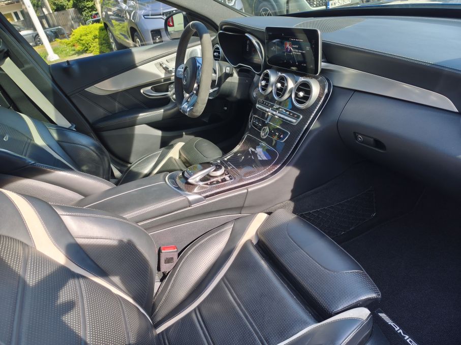 NOWA LOKALIZACJA Mercedes C63S 510KM Seden Piekny kolor Zamiana 15