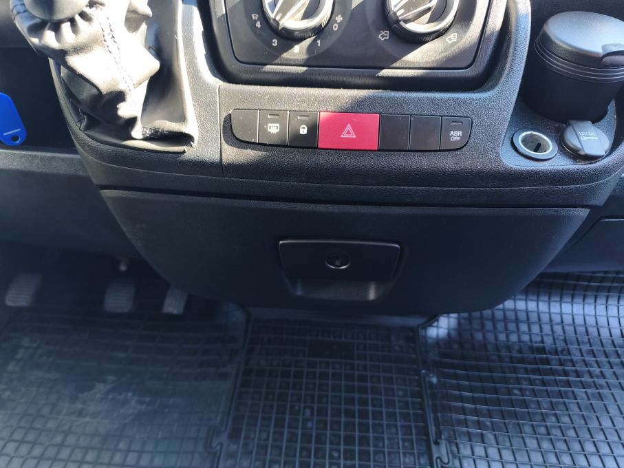 NOWA LOKALIZACJA Opel Movano 2.2 CDTI 140KM L3H2 SALON POLSKA  17