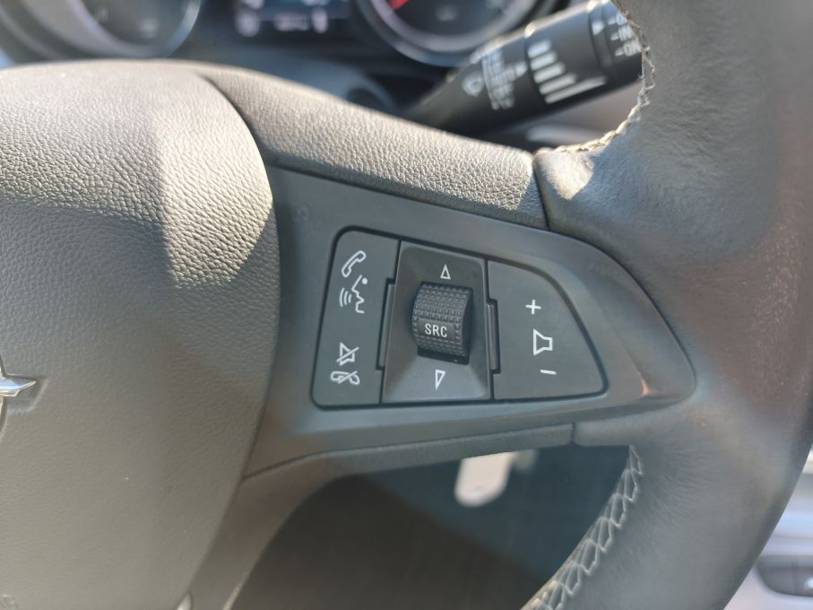 NOWA LOKALIZACJA Opel Astra 1.4T 150KM Niski Przebieg Bogata Opcja Gwarancja 23