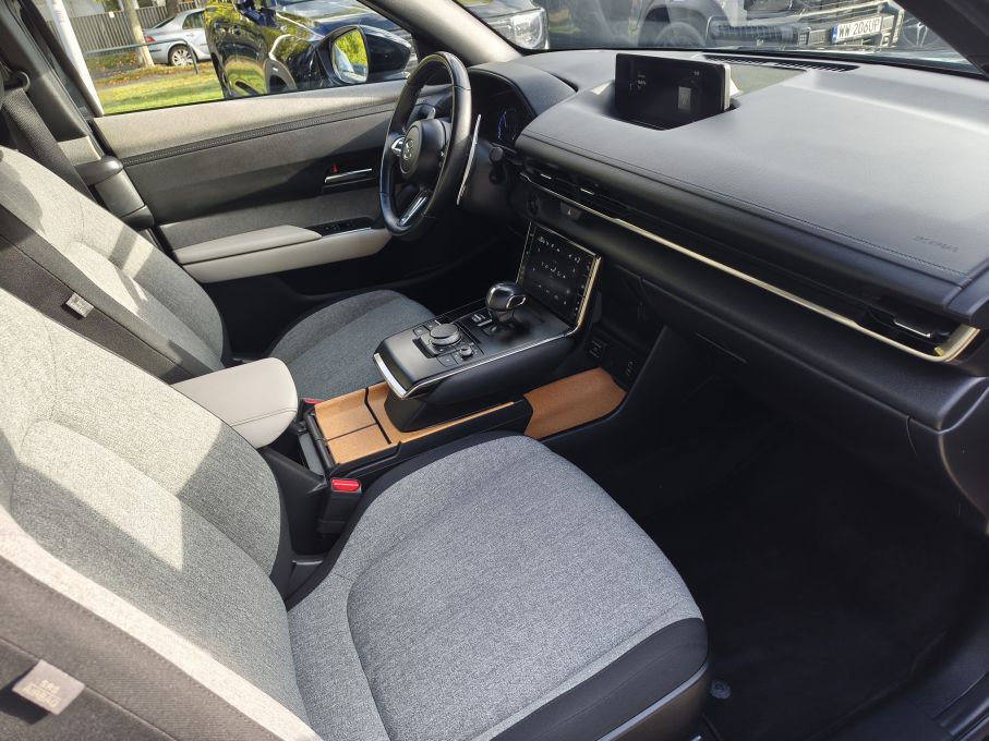 MAZDA MX 30 e-Skyactive R-EV 12