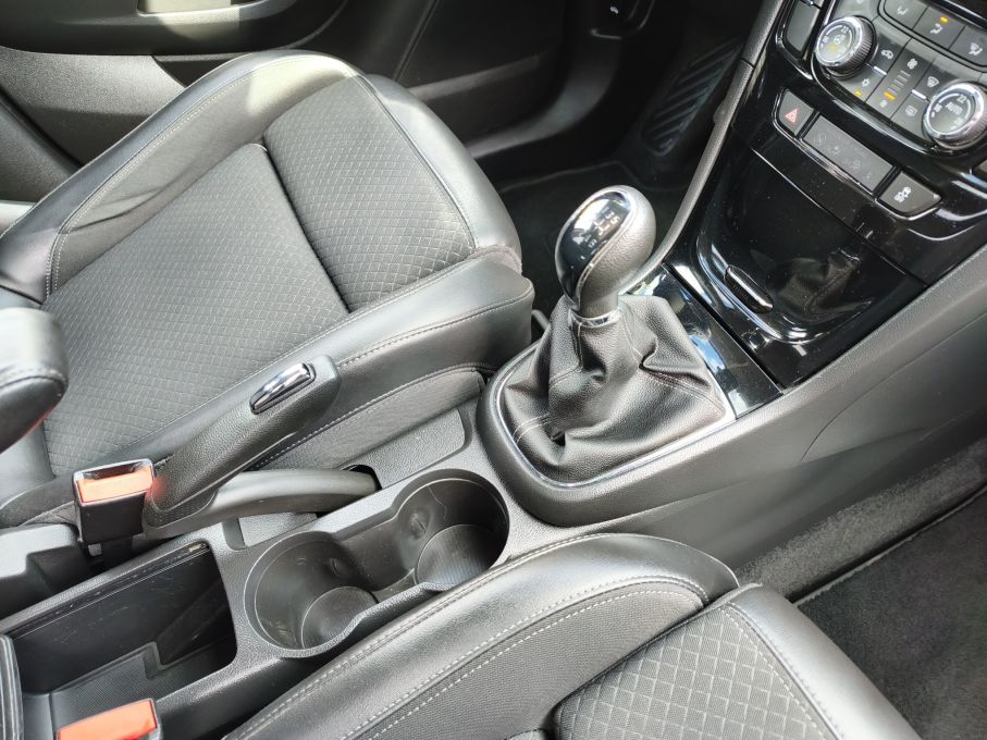 NOWA LOKALIZACJA Opel Mokka 1.4T 152KM 4x4 Niski Przebieg Full Wersja Navi Led Kamery 13
