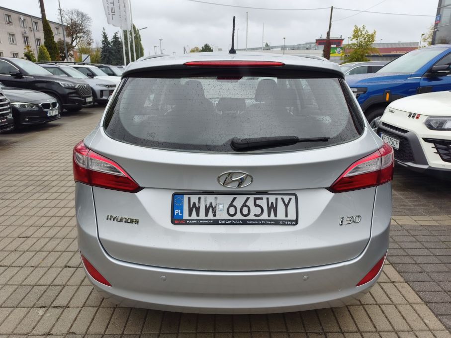 NOWA LOKALIZACJA Hyundai i30 1.6crd 110KM Salon PL Niski Przebieg Serwis 5