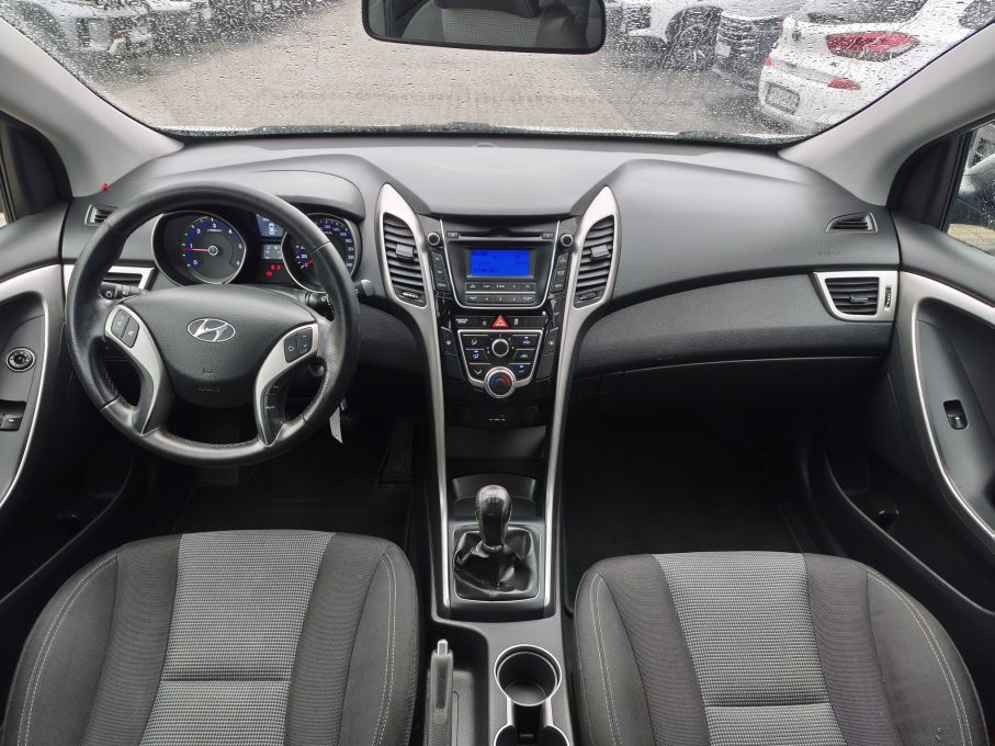 NOWA LOKALIZACJA Hyundai i30 1.6crd 110KM Salon PL Niski Przebieg Serwis 15