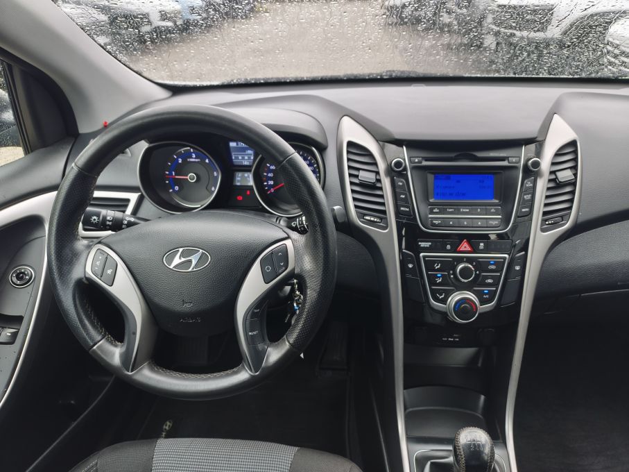 NOWA LOKALIZACJA Hyundai i30 1.6crd 110KM Salon PL Niski Przebieg Serwis 21