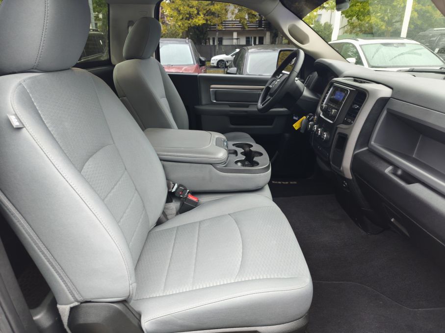NOWA LOKALIZACJA Dodge Ram 1500 Classic 5,7 Hemi Niski Przebieg 17