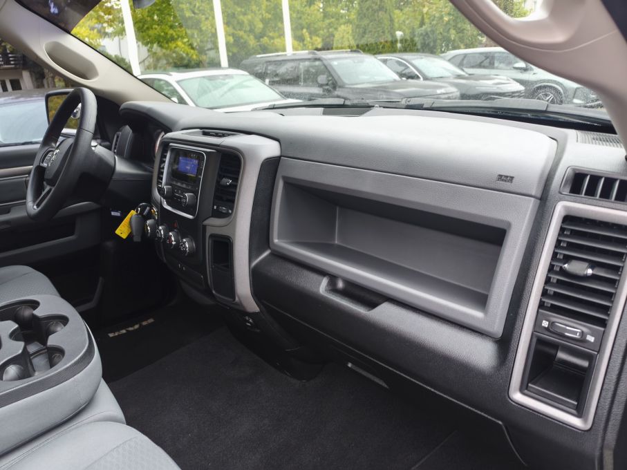 NOWA LOKALIZACJA Dodge Ram 1500 Classic 5,7 Hemi Niski Przebieg 18