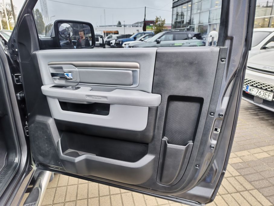 NOWA LOKALIZACJA Dodge Ram 1500 Classic 5,7 Hemi Niski Przebieg 22