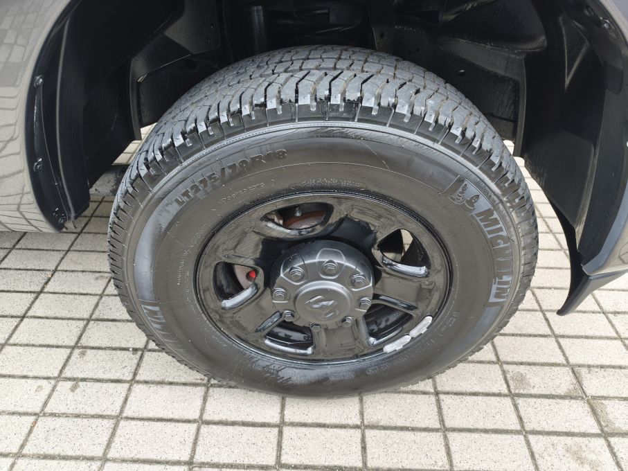 NOWA LOKALIZACJA Dodge RAM 2500 Heavy Duty 6.4 Hemi Vat23% 11