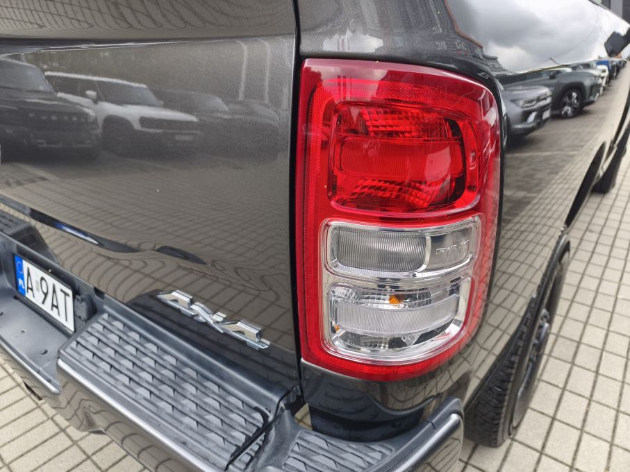 NOWA LOKALIZACJA Dodge RAM 2500 Heavy Duty 6.4 Hemi Vat23% 14