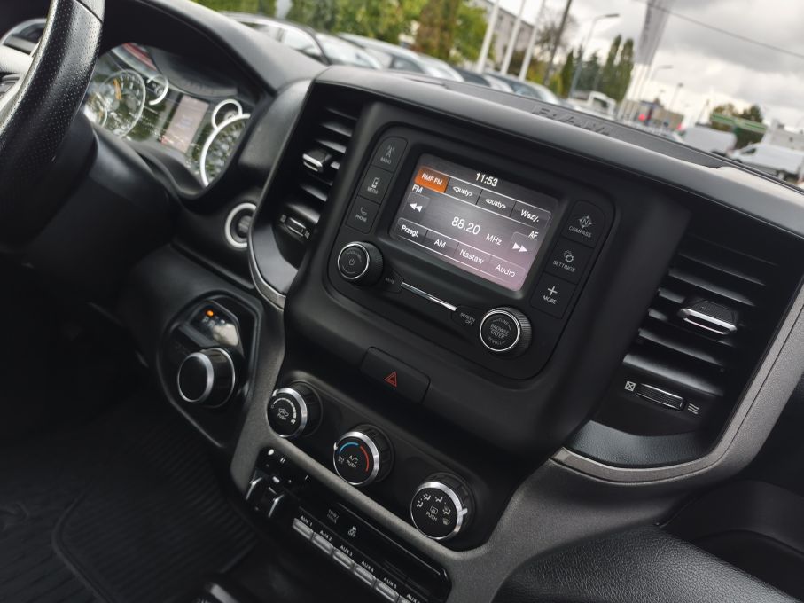 NOWA LOKALIZACJA Dodge RAM 2500 Heavy Duty 6.4 Hemi Vat23% 19