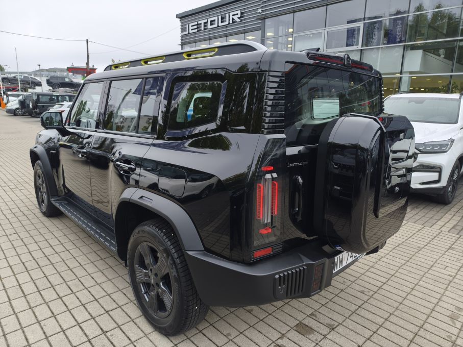 JETOUR T2 1,5 T 170 KM JAK NOWY  4