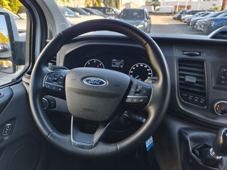 WKRÓTCE W OFERCIE Ford Transit Custom 2.0 TD 130KM Niski Przebieg Vat23% 7