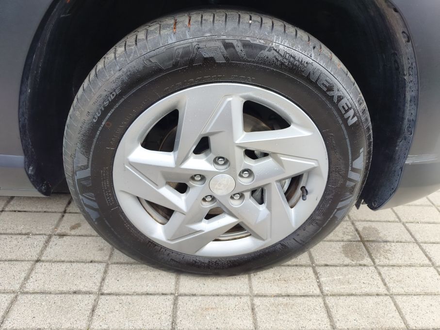 NOWA LOKALIZACJA Hyundai Kona 1.6T 138KM Executive perła SalonPL Gwarancja 11