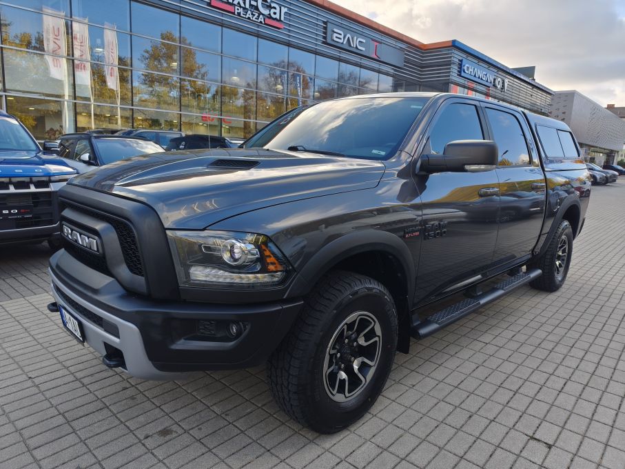 NOWA LOKALIZACJA Dodge Ram 1500 Rebel 5,7 Hemi podwójna kabina VAT23% 2