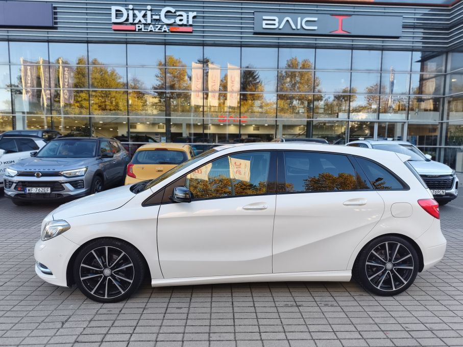 NOWA LOKALIZACJA Mercedes B 180 Sport Mega Wyposażenie i Serwis 2