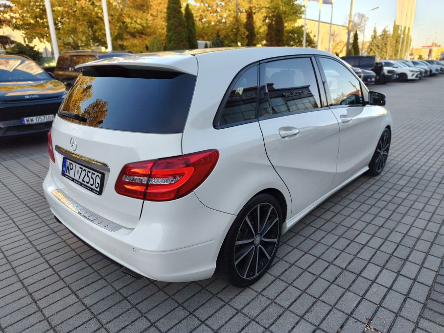 NOWA LOKALIZACJA Mercedes B 180 Sport Mega Wyposażenie i Serwis 5
