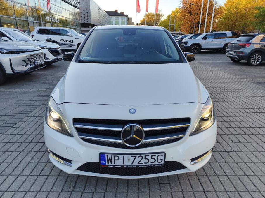 NOWA LOKALIZACJA Mercedes B 180 Sport Mega Wyposażenie i Serwis 9