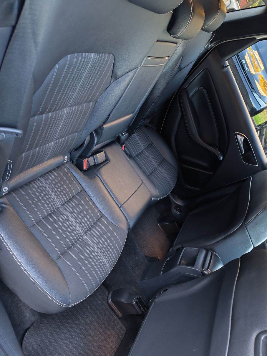 NOWA LOKALIZACJA Mercedes B 180 Sport Mega Wyposażenie i Serwis 21